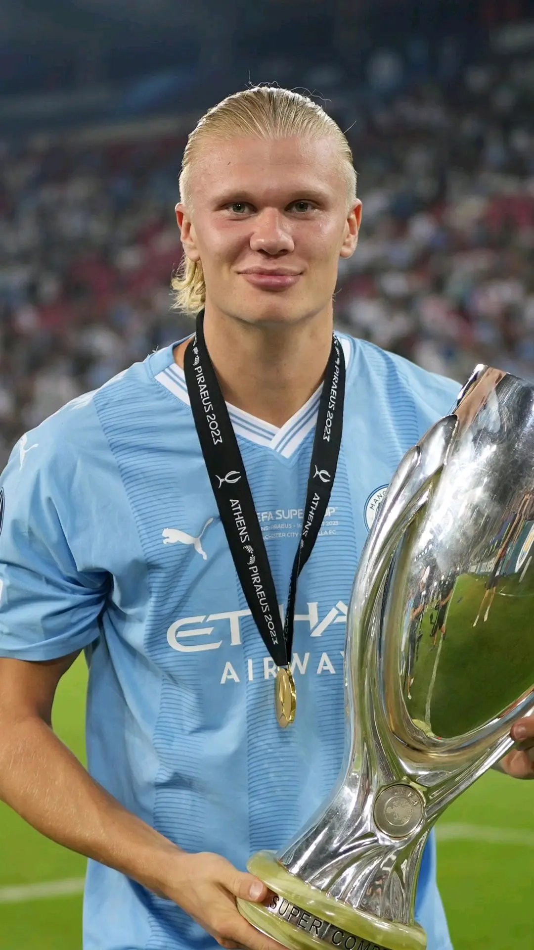 赛地聚焦——社区盾清晨热度飙升；塞维利亚临场应变；震撼外界；球探报告显示潜力的简单介绍